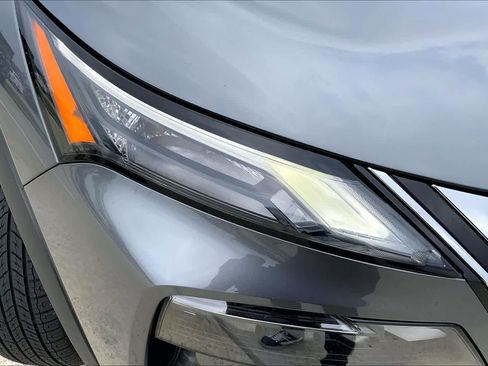 Used 2023 Nissan Rogue S FWD image 25