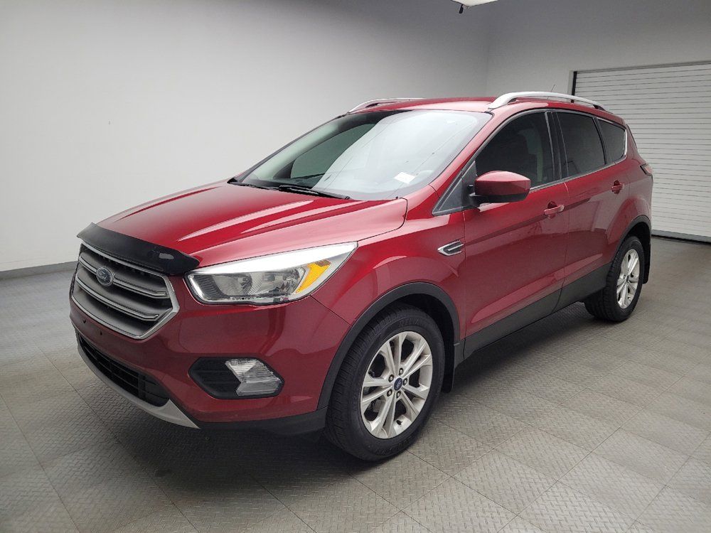 Used 2017 Ford Escape SE FWD image 2