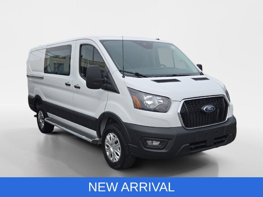 Used 2025 Ford Transit 250 Low Roof w/ Exterior Upgrade Package RWD image 1