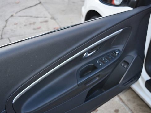 Used 2014 Volkswagen Eos Komfort image 30