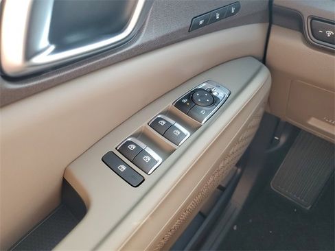 New 2026 Kia Carnival SX image 30