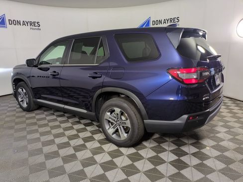 Certified 2024 Honda Pilot EX-L image 4