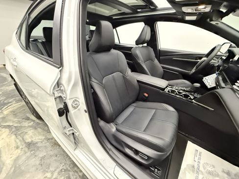 Used 2026 Toyota Camry XSE AWD/4WD image 22