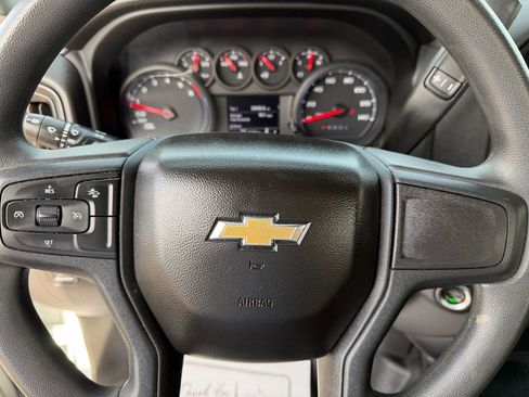 Used 2022 Chevrolet Silverado 1500 W/T w/ WT Value Package image 19