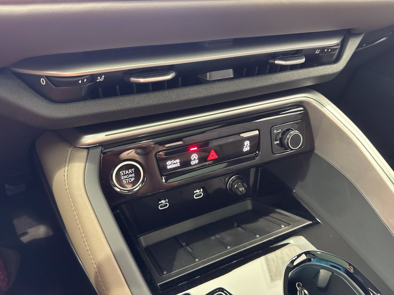 New 2026 Audi Q5 Premium Plus AWD/4WD image 28