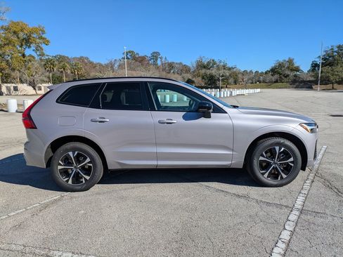 New 2026 Volvo XC60 B5 Core AWD/4WD image 7