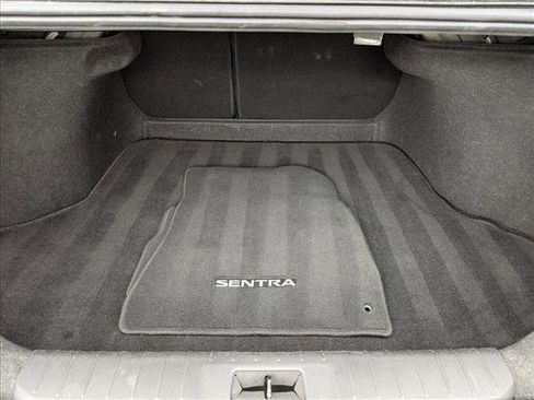 Used 2023 Nissan Sentra SV image 6