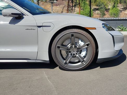 New 2025 Porsche Taycan Turbo AWD/4WD image 11