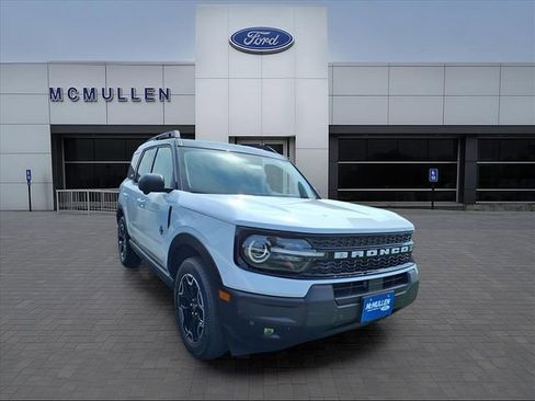 New 2025 Ford Bronco Sport Outer Banks w/ Outer Banks Tech Package+ image 3