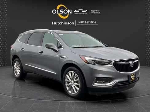 Used 2018 Buick Enclave Premium w/ Experience Buick Package AWD/4WD image 13