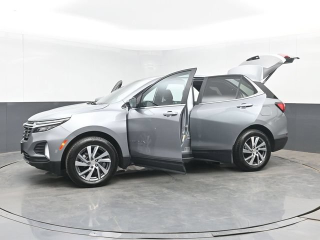 Used 2024 Chevrolet Equinox LT AWD/4WD image 49