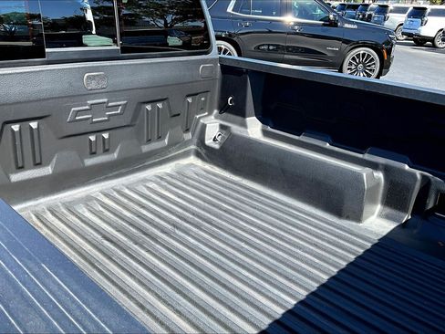 Certified 2024 Chevrolet Colorado W/T w/ Advanced Trailering Package image 6