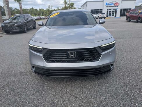 Used 2023 Honda Accord EX-L image 9