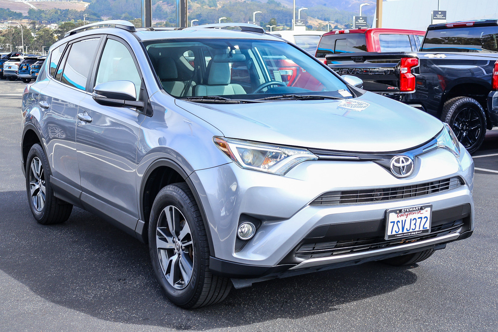 Used 2016 Toyota RAV4 XLE AWD/4WD image 19