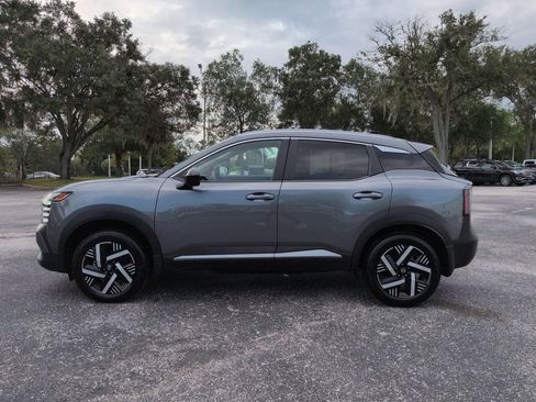 Used 2026 Nissan Kicks SV FWD image 7
