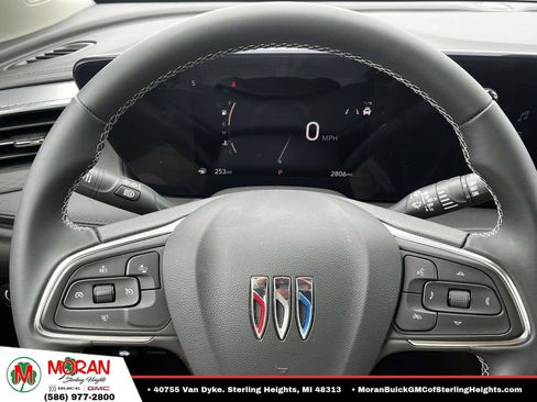 Certified 2025 Buick Encore GX Preferred FWD image 20