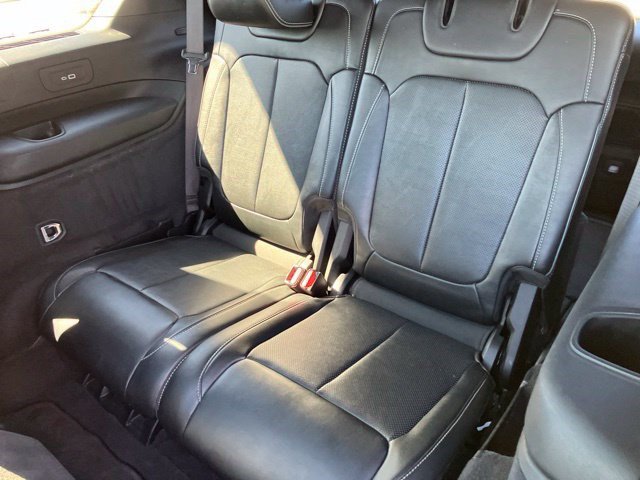 Certified 2022 Jeep Grand Cherokee L Overland AWD/4WD image 18