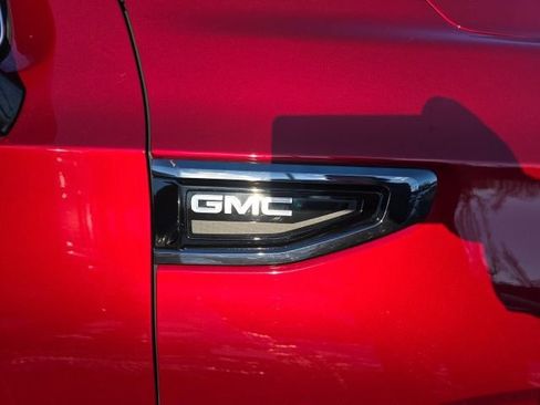 Used 2023 GMC Yukon Denali Ultimate image 29