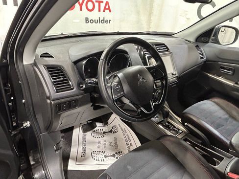 Used 2024 Mitsubishi Outlander Sport SE image 23