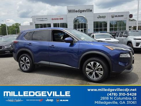 Used 2023 Nissan Rogue SV AWD/4WD image 1
