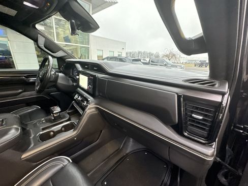 Used 2022 GMC Sierra 1500 AT4X image 29