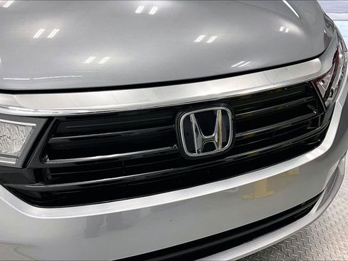 Used 2023 Honda Odyssey EX-L image 30