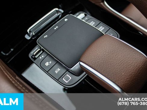 Used 2025 Mercedes-Benz GLE 450 4MATIC Coupe image 39