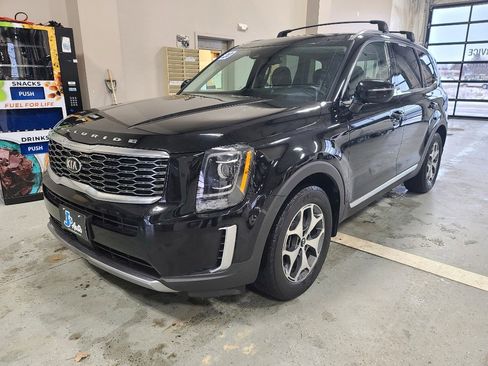Used 2020 Kia Telluride EX image 2
