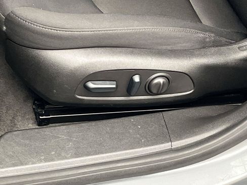 Used 2024 Chevrolet Malibu LT FWD image 10