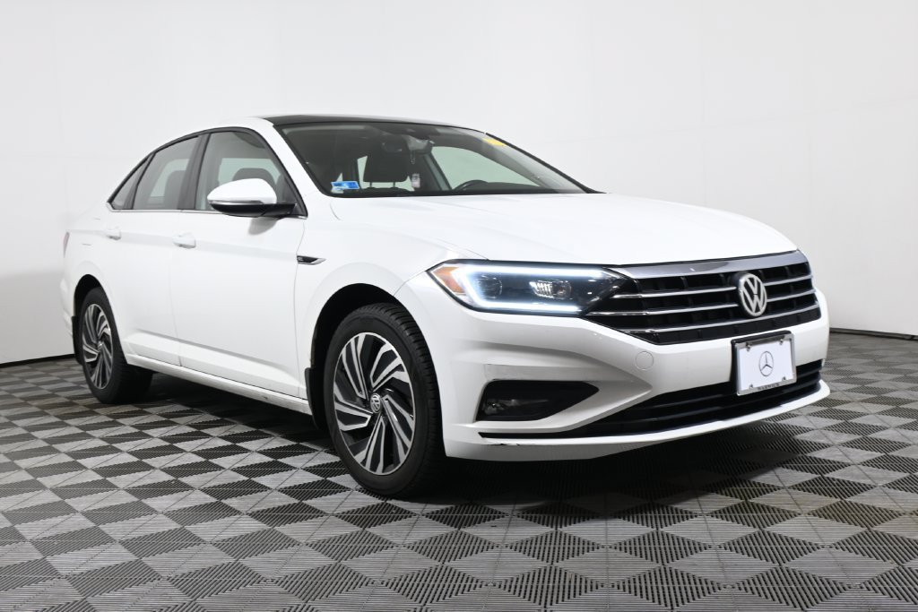 Used 2020 Volkswagen Jetta SEL Premium FWD image 9
