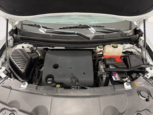 Used 2021 Chevrolet Traverse LS image 56