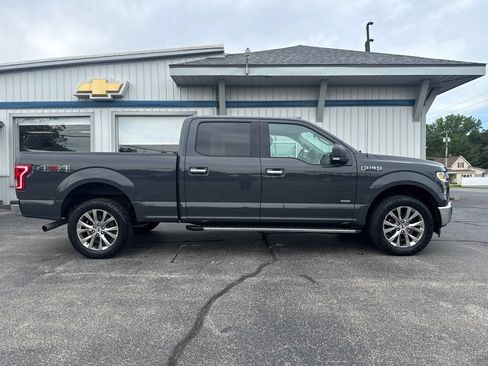 Used 2017 Ford F150 XLT w/ Equipment Group 302A Luxury AWD/4WD image 8