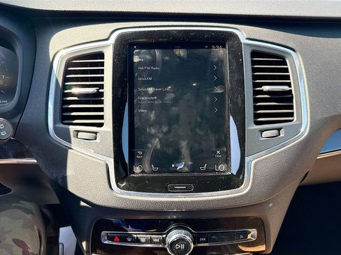 Used 2019 Volvo XC90 T6 Momentum w/ Advanced Package image 13