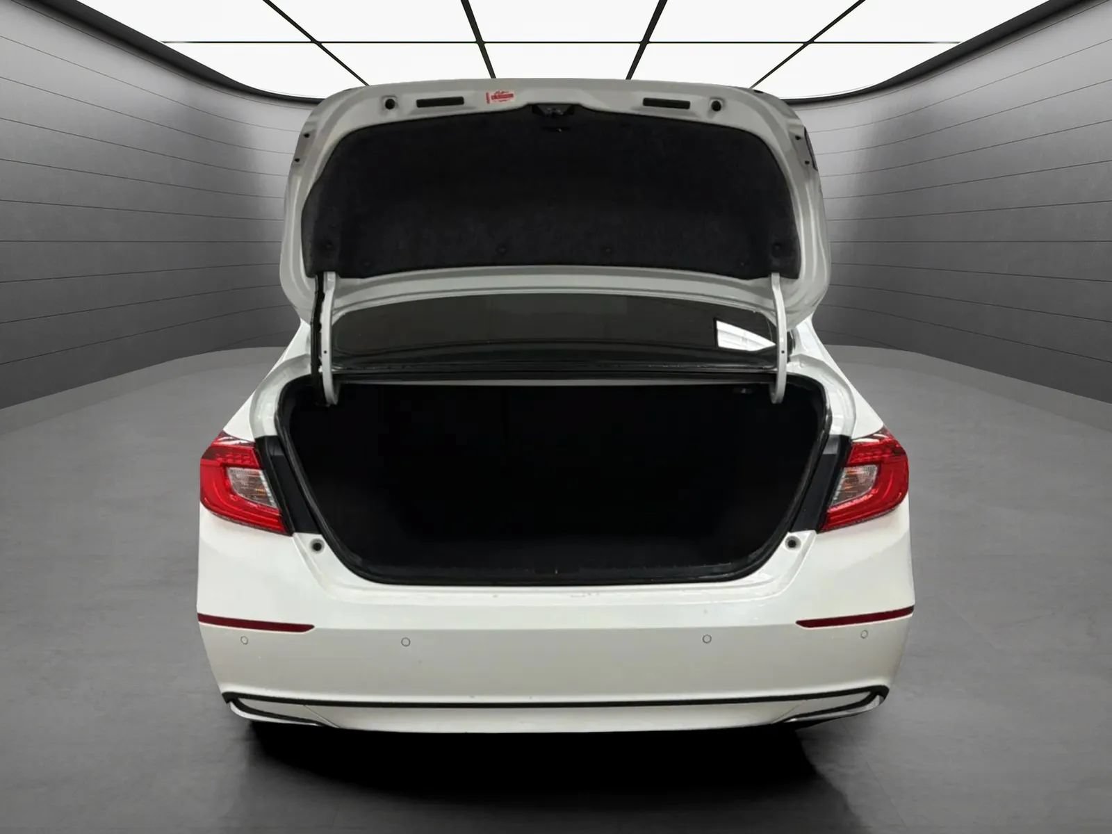 Used 2020 Honda Accord Touring image 20