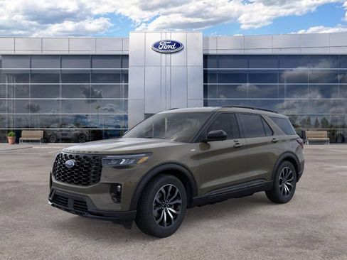 New 2026 Ford Explorer ST-Line RWD image 2