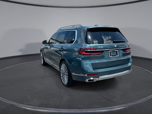 Used 2025 BMW X7 xDrive40i w/ Premium Package AWD/4WD image 10
