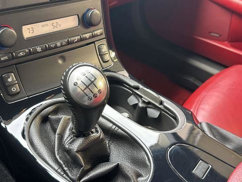 Used 2005 Chevrolet Corvette Convertible w/ Preferred Equipment Group image 19