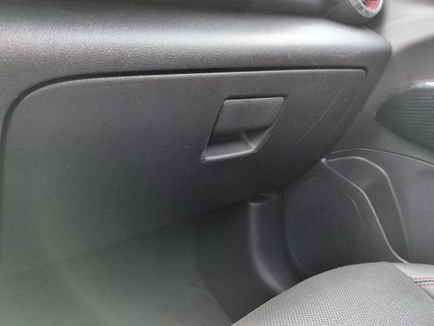 Used 2025 Chevrolet Trax RS w/ Driver Confidence Package FWD image 45