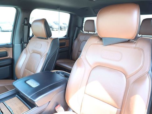 Used 2022 RAM 1500 Limited AWD/4WD image 16