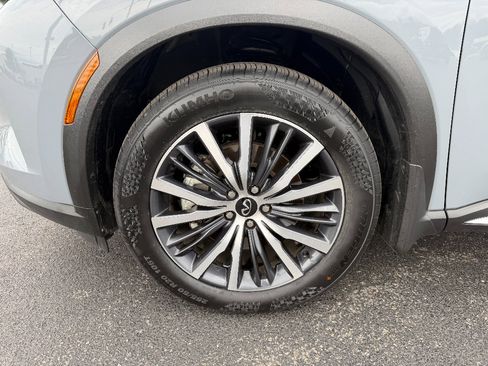 Used 2025 INFINITI QX60 Sensory w/ Vision Package AWD/4WD image 5