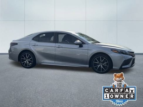 Used 2021 Toyota Camry SE image 62