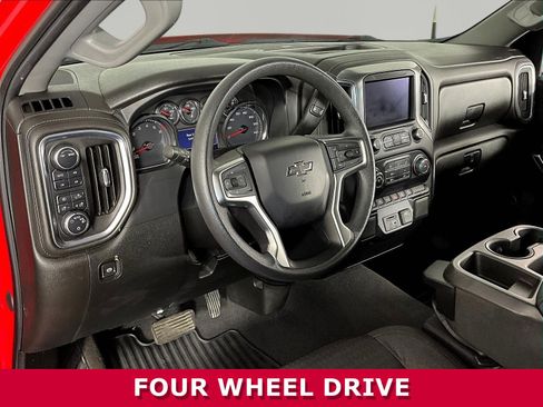 Used 2020 Chevrolet Silverado 1500 RST AWD/4WD image 18