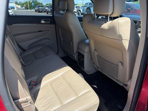 Used 2014 Jeep Grand Cherokee Limited AWD/4WD image 14