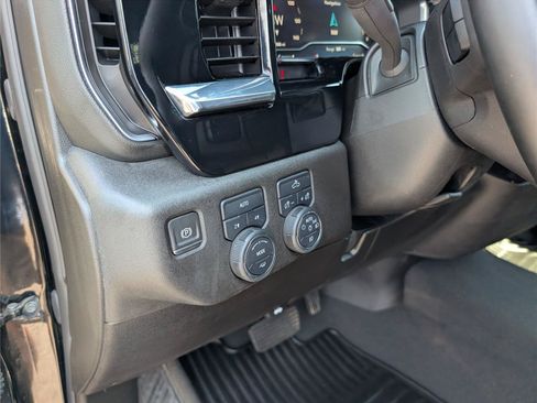 Used 2024 Chevrolet Silverado 1500 RST AWD/4WD image 21