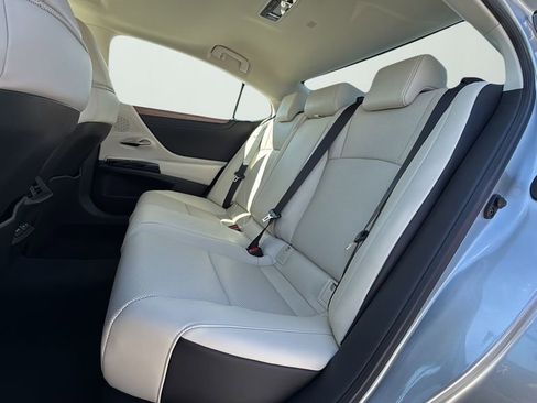 New 2025 Lexus ES 350 350 image 11