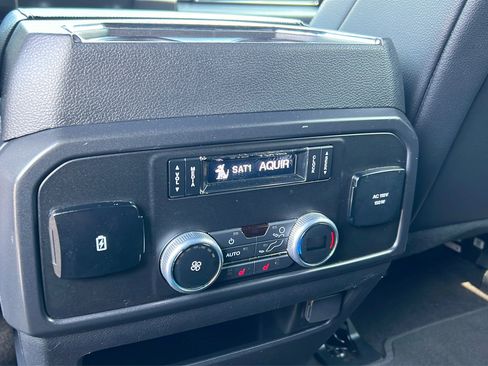 Used 2021 Ford Expedition Max Limited image 21