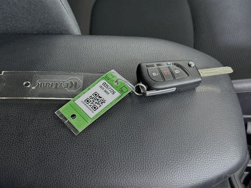 Certified 2025 Toyota RAV4 LE FWD image 32