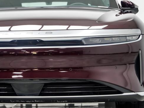 Used 2024 Lucid Air Pure RWD image 10