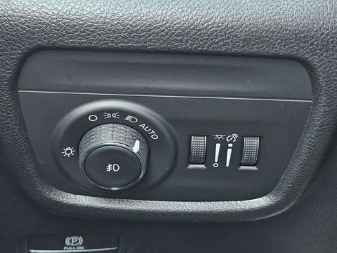 New 2025 Jeep Grand Cherokee Limited image 23