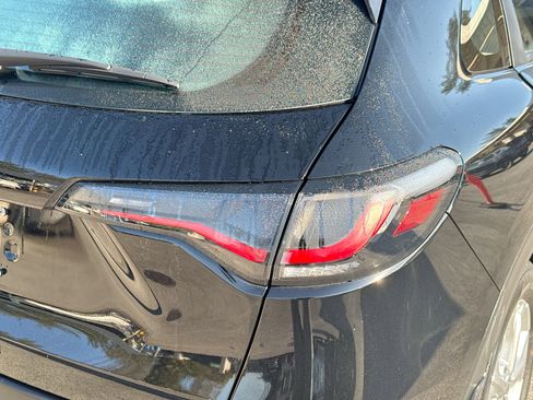 Used 2023 Honda HR-V LX image 26